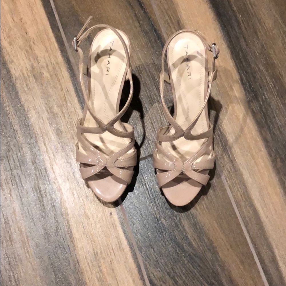 Nude patent leather sandals